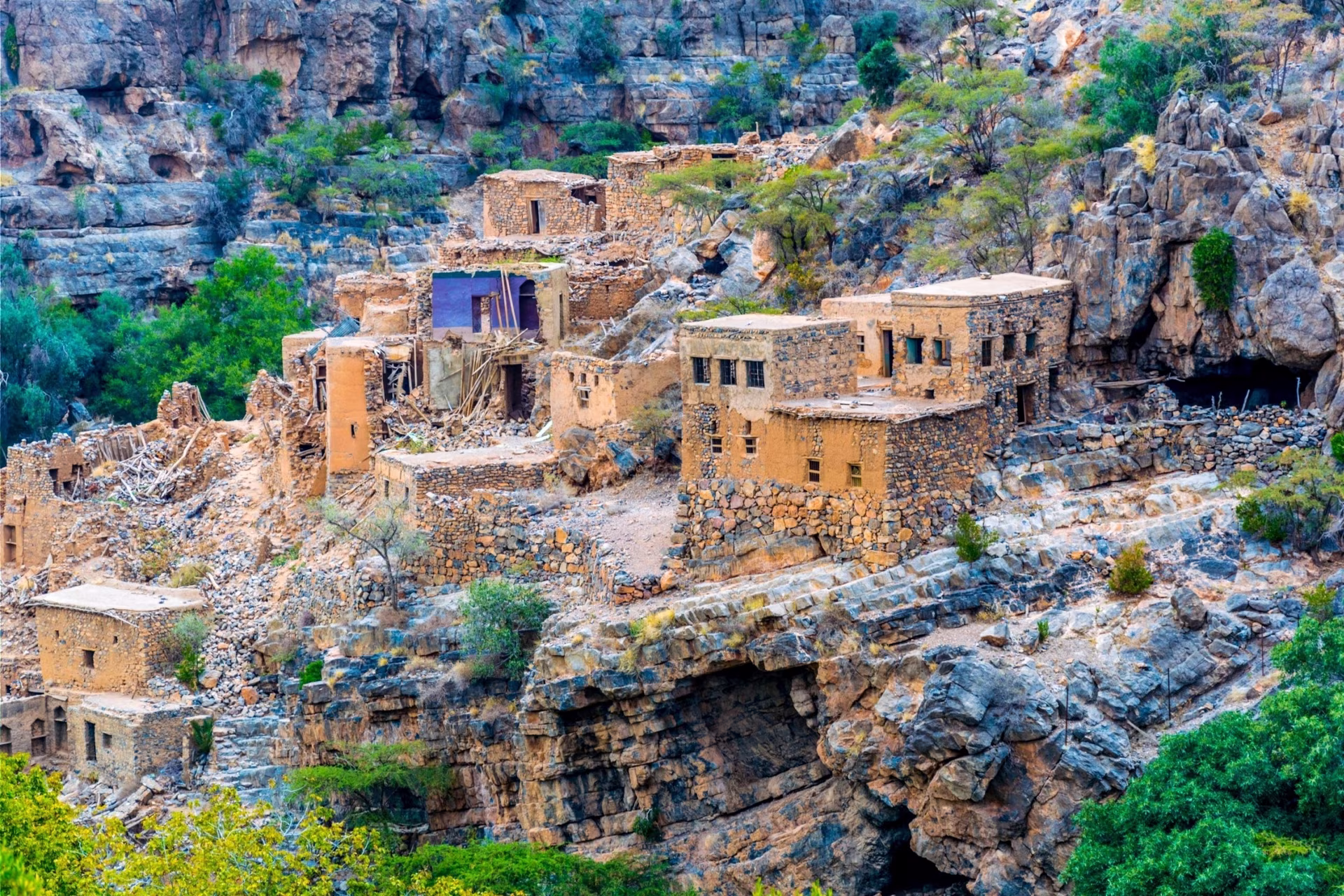 Oman essenziale: città, montagne e deserto